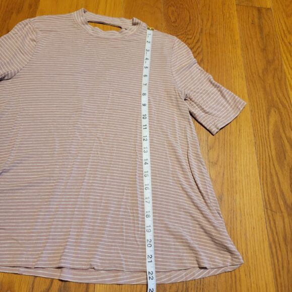 American Eagle Outfitters Size Small Pink Soft & Sexy T - Picture 3 of 7